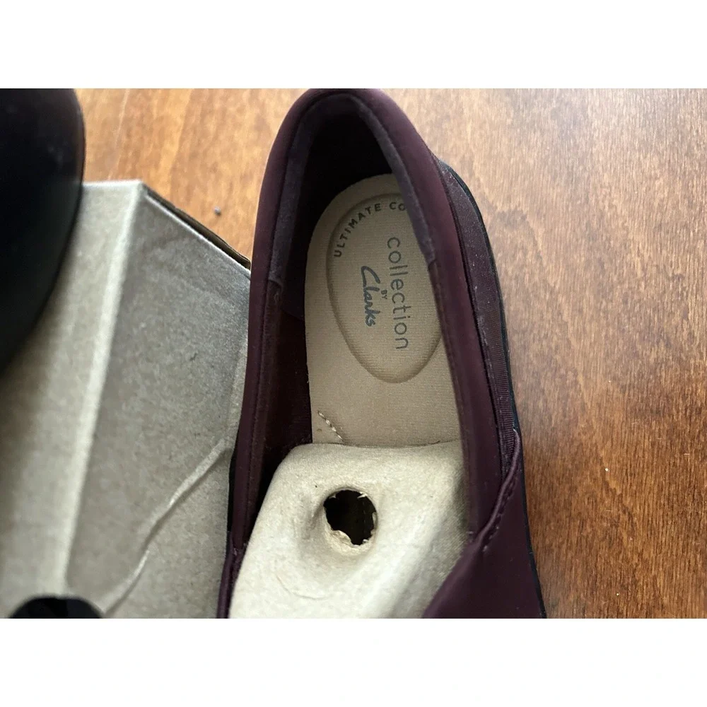 Clarks Cora‎ Heather Burgundy Red Interest Camo 6 XW NEW Slip On Loafers